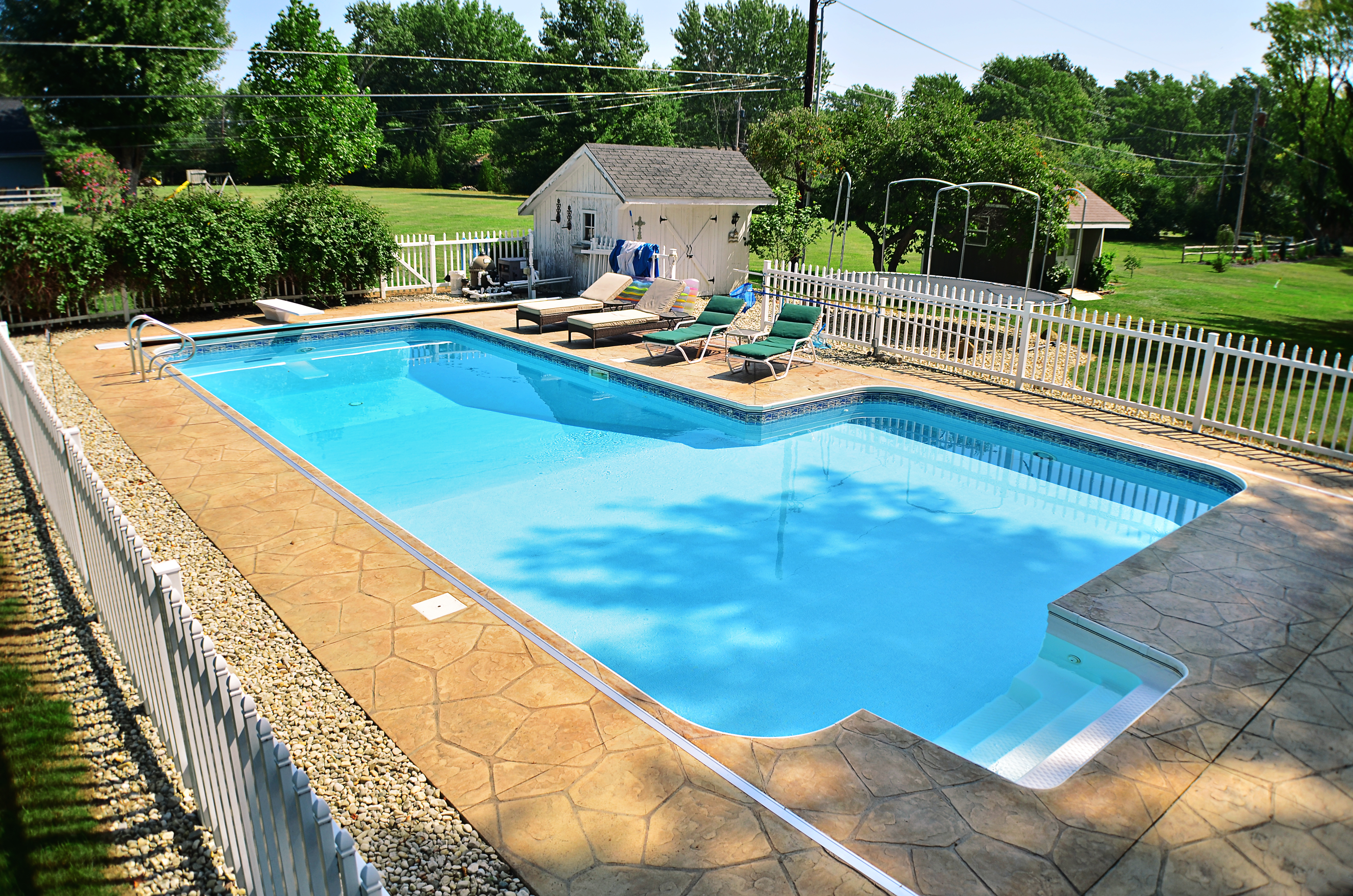 Completed pool with vinyl liner.